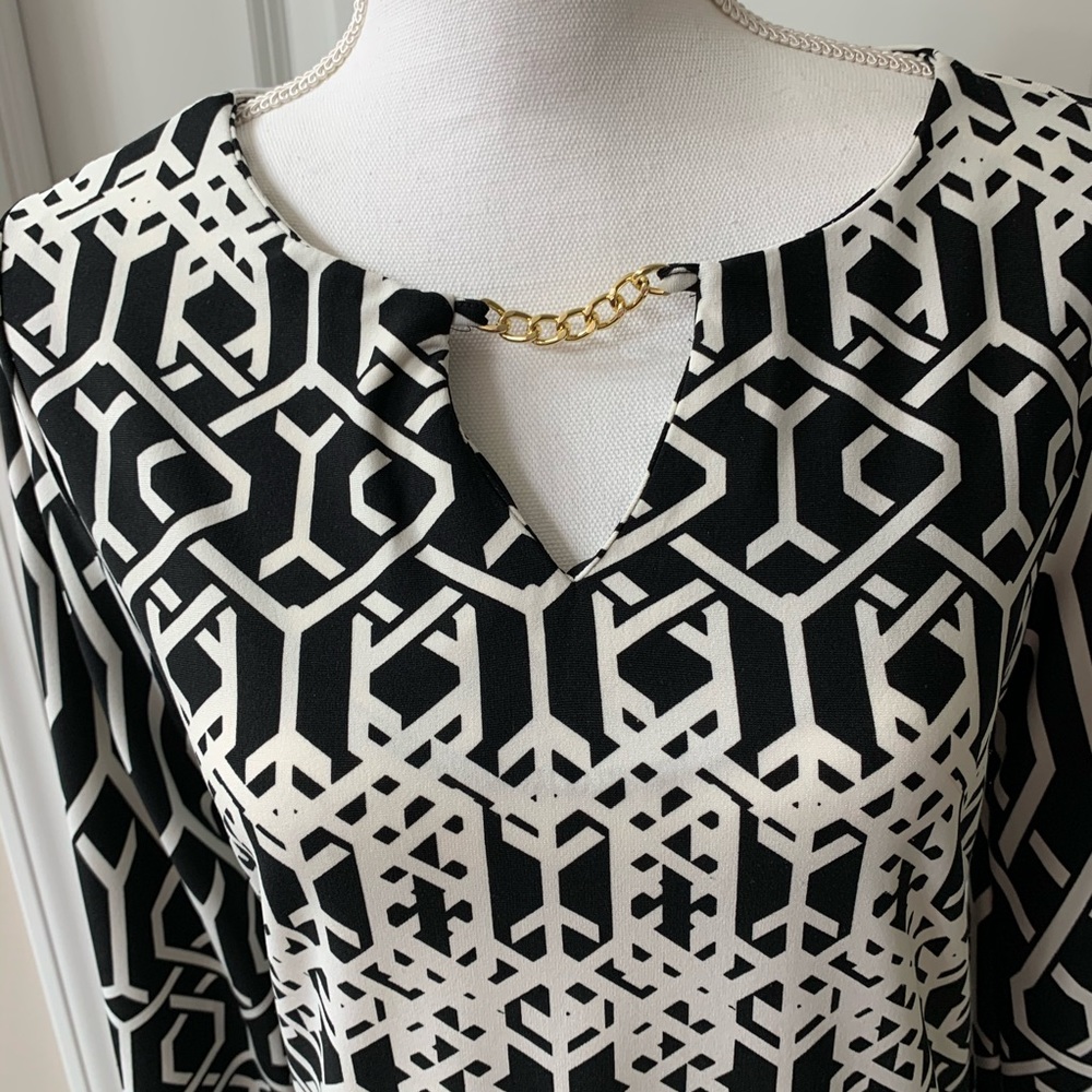 Lavanya red and black dress. - Picture 2 of 6